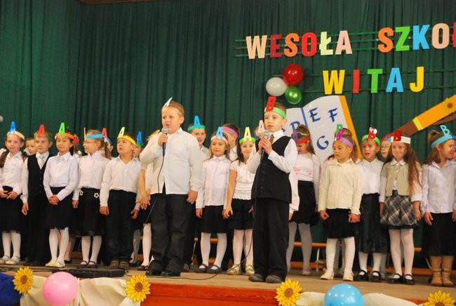 LIPNO. Pasowanie w Lipnie (zdjęcia)