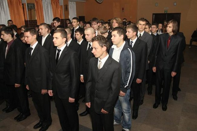 Ślubowanie pierwszych klas (zdjęcia)