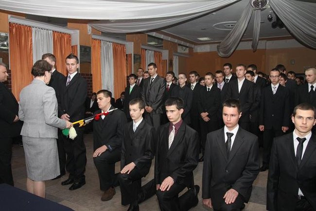 Ślubowanie pierwszych klas (zdjęcia)