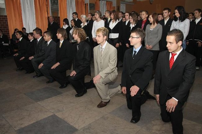 Ślubowanie pierwszych klas (zdjęcia)