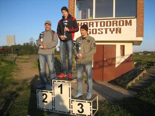 Ścigali się na kartodromie (zdjęcia)