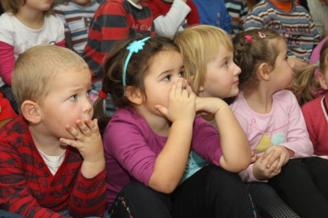 Pyrek z wizytą w przedszkolu (zdjęcia)