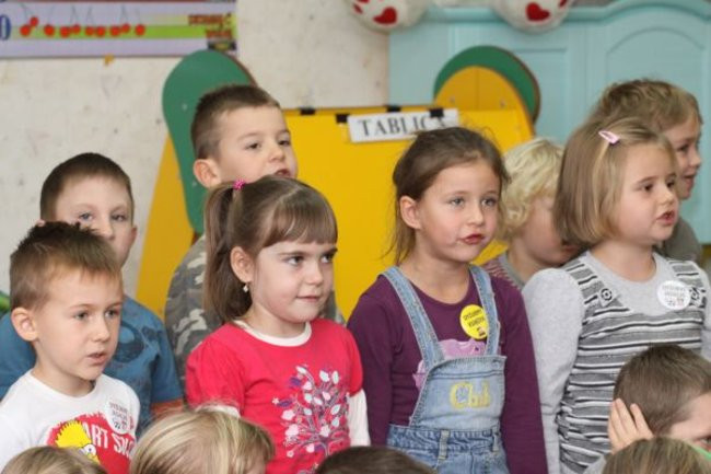 Pyrek z wizytą w przedszkolu (zdjęcia)