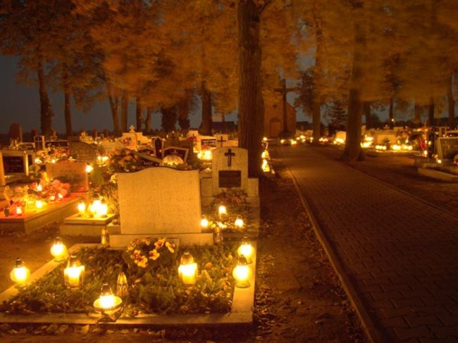 Dziś Dzień Zaduszny (zdjęcia)