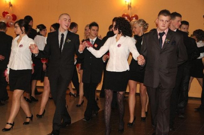 Zespół Szkół Ochrony Środowiska bawił się w Wilkowicach (dużo zdjęć)