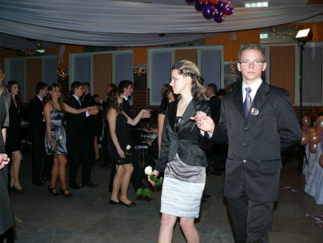 Studniówka w dawnej 