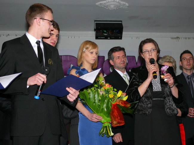 Studniówka w dawnej 