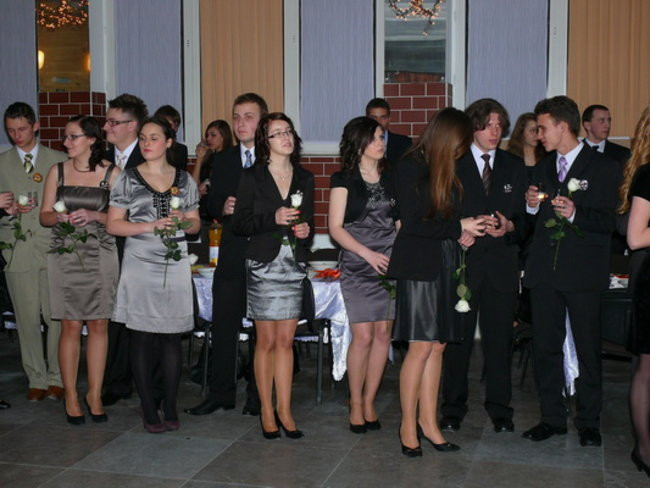 Studniówka w dawnej 