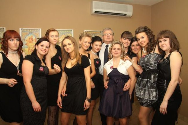 Drugi bal maturzystów z ekonomika (zdjęcia)