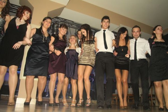 Drugi bal maturzystów z ekonomika (zdjęcia)