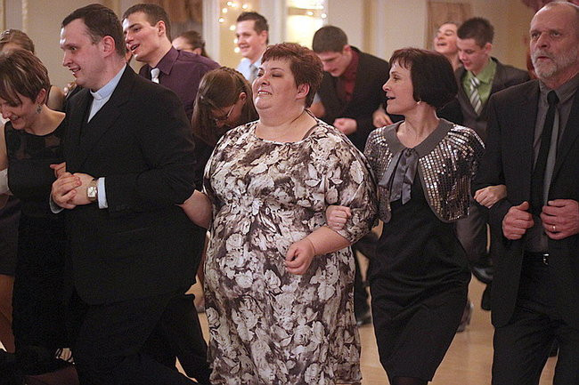 Kolejna studniówka uczniów I LO w Rawiczu (dużo zdjęć)