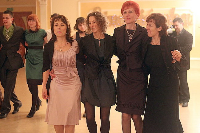 Kolejna studniówka uczniów I LO w Rawiczu (dużo zdjęć)