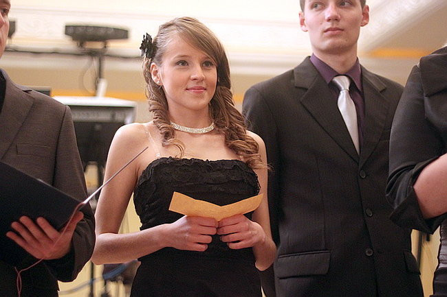 Kolejna studniówka uczniów I LO w Rawiczu (dużo zdjęć)