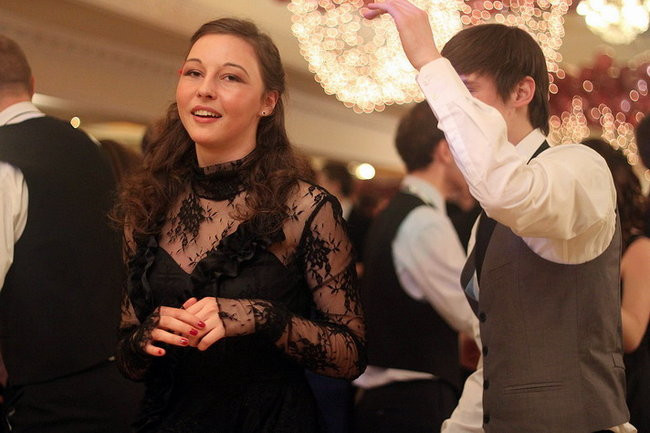 Kolejna studniówka uczniów I LO w Rawiczu (dużo zdjęć)