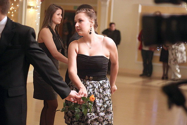 Kolejna studniówka uczniów I LO w Rawiczu (dużo zdjęć)