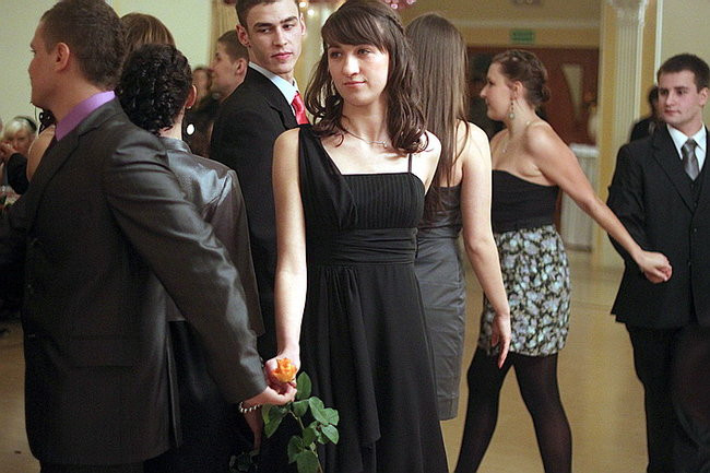 Kolejna studniówka uczniów I LO w Rawiczu (dużo zdjęć)