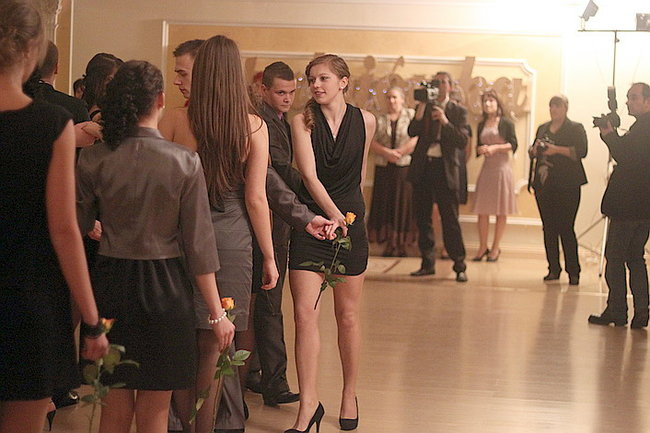 Kolejna studniówka uczniów I LO w Rawiczu (dużo zdjęć)