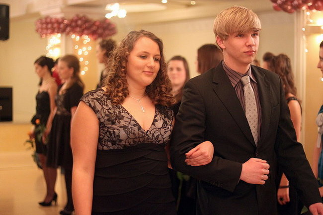 Kolejna studniówka uczniów I LO w Rawiczu (dużo zdjęć)