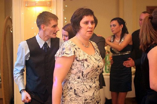 Ostatnia odsłona studniówki Zespołu Szkół Zawodowych w Rawiczu (dużo zdjęć)