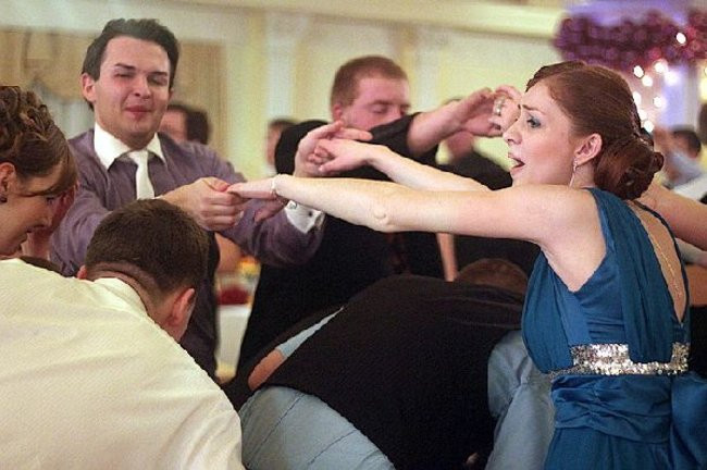 Ostatnia odsłona studniówki Zespołu Szkół Zawodowych w Rawiczu (dużo zdjęć)