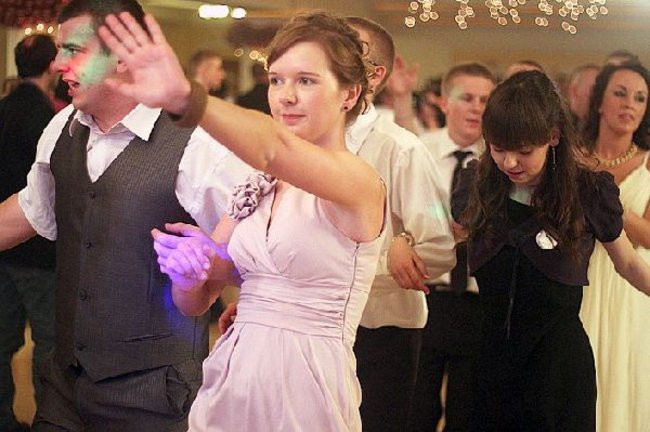 Ostatnia odsłona studniówki Zespołu Szkół Zawodowych w Rawiczu (dużo zdjęć)