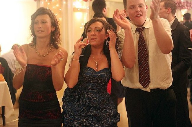 Ostatnia odsłona studniówki Zespołu Szkół Zawodowych w Rawiczu (dużo zdjęć)