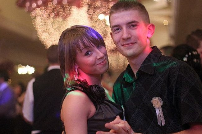 Ostatnia odsłona studniówki Zespołu Szkół Zawodowych w Rawiczu (dużo zdjęć)