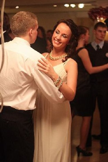 Ostatnia odsłona studniówki Zespołu Szkół Zawodowych w Rawiczu (dużo zdjęć)