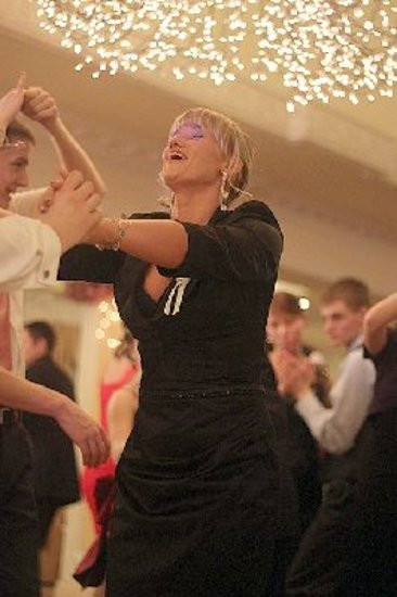 Ostatnia odsłona studniówki Zespołu Szkół Zawodowych w Rawiczu (dużo zdjęć)