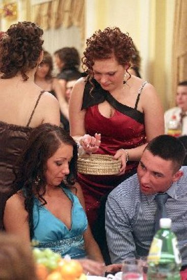 Ostatnia odsłona studniówki Zespołu Szkół Zawodowych w Rawiczu (dużo zdjęć)