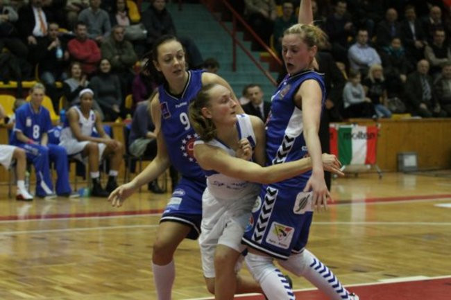 Wicemistrzynie pokonane (zdjęcia)