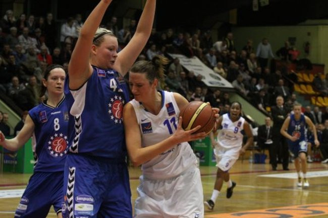 Wicemistrzynie pokonane (zdjęcia)