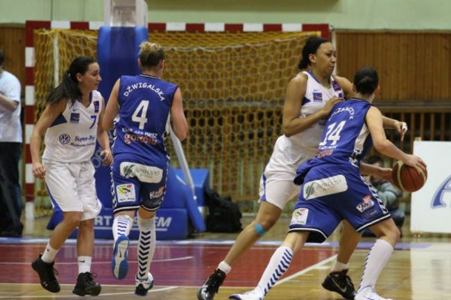 Wicemistrzynie pokonane (zdjęcia)