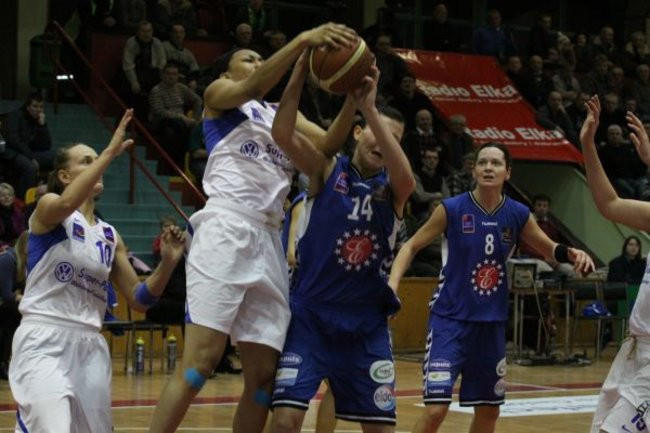 Wicemistrzynie pokonane (zdjęcia)