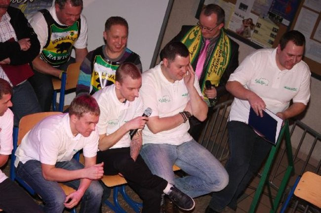 Kolejarz Rawicz zaprezentował się w gimnazjum (zdjęcia)