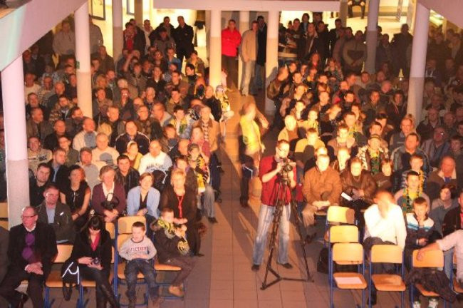 Kolejarz Rawicz zaprezentował się w gimnazjum (zdjęcia)