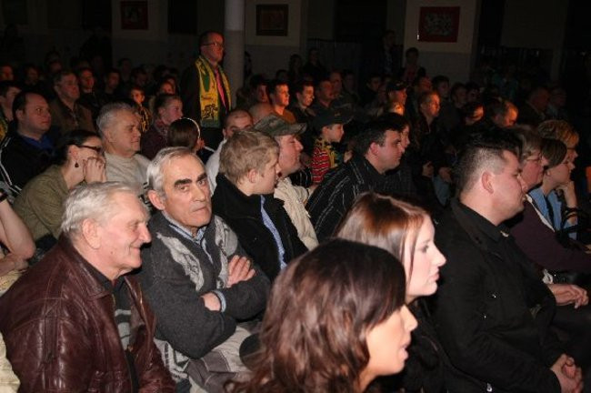 Kolejarz Rawicz zaprezentował się w gimnazjum (zdjęcia)