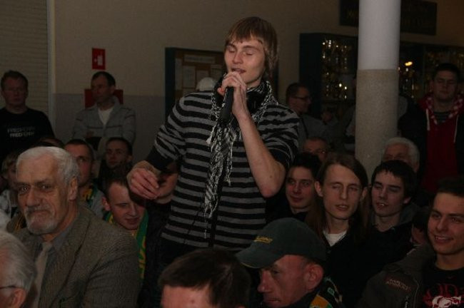 Kolejarz Rawicz zaprezentował się w gimnazjum (zdjęcia)