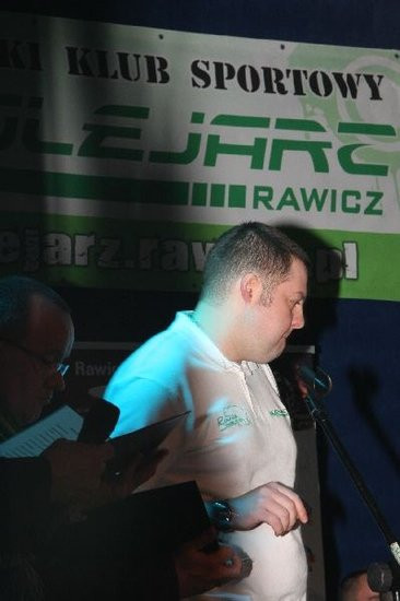 Kolejarz Rawicz zaprezentował się w gimnazjum (zdjęcia)