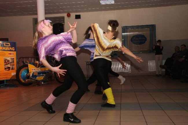 Kolejarz Rawicz zaprezentował się w gimnazjum (zdjęcia)