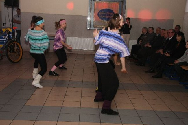 Kolejarz Rawicz zaprezentował się w gimnazjum (zdjęcia)