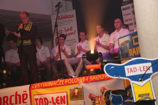 Kolejarz Rawicz zaprezentował się w gimnazjum (zdjęcia)