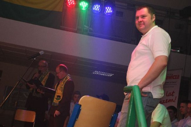 Kolejarz Rawicz zaprezentował się w gimnazjum (zdjęcia)