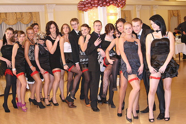 Studniówka Zespołu Szkół nr 3 w Rawiczu (dużo zdjęć)