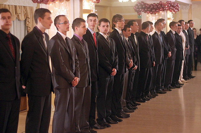 Studniówka Zespołu Szkół nr 3 w Rawiczu (dużo zdjęć)