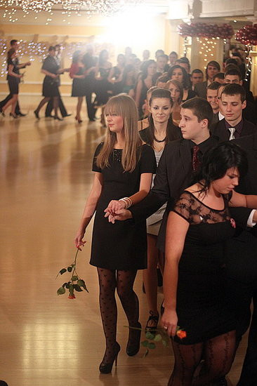 Studniówka Zespołu Szkół nr 3 w Rawiczu (dużo zdjęć)