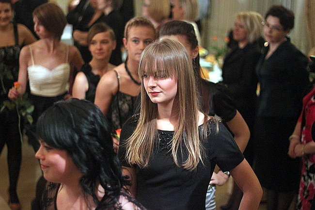 Studniówka Zespołu Szkół nr 3 w Rawiczu (dużo zdjęć)