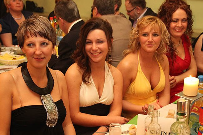 Pełna sala, doskonała zabawa (zdjęcia)