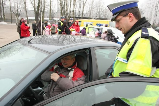 Ferie rozpoczęły się bezpiecznie (dźwięk i zdjęcia)
