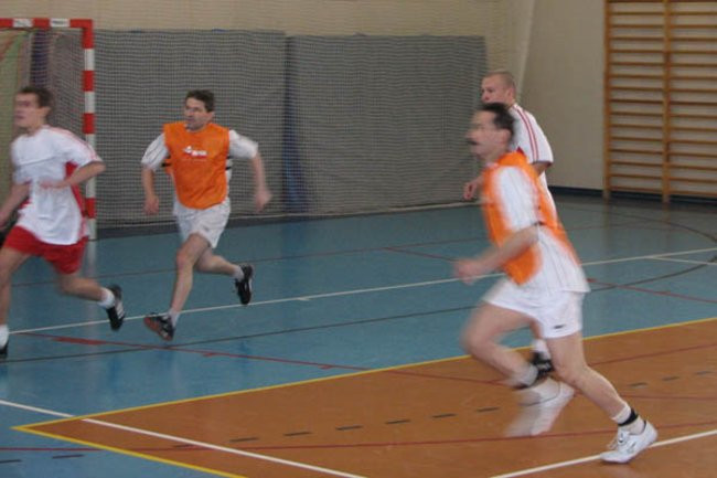 Halowy turniej w Drobninie (zdjęcia)